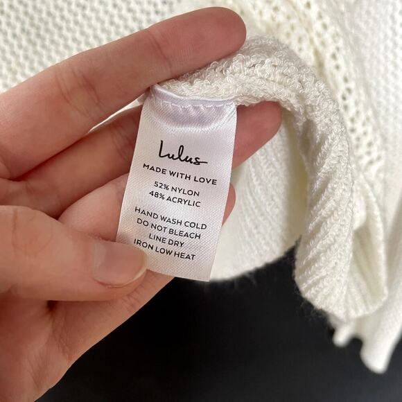 Lulus white sheer knit sweater v-neck women's size M nylon top casual pullover - Picture 5 of 7